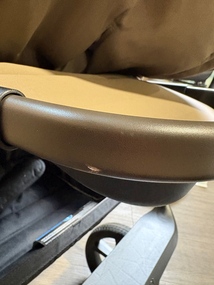 PRE LOVED Venicci Tinum Upline Pushchair - SE Powder