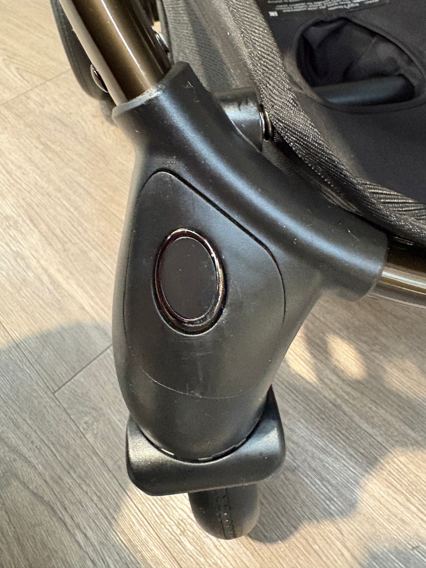 PRE LOVED egg3 Travel System - Chocolate Velvet