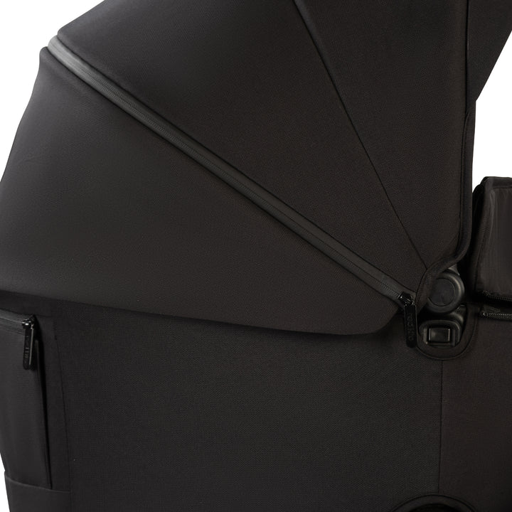 Redkite Push Me Cruise Complete Essentials Baby Bundle Inc Spin Base - Liquorice