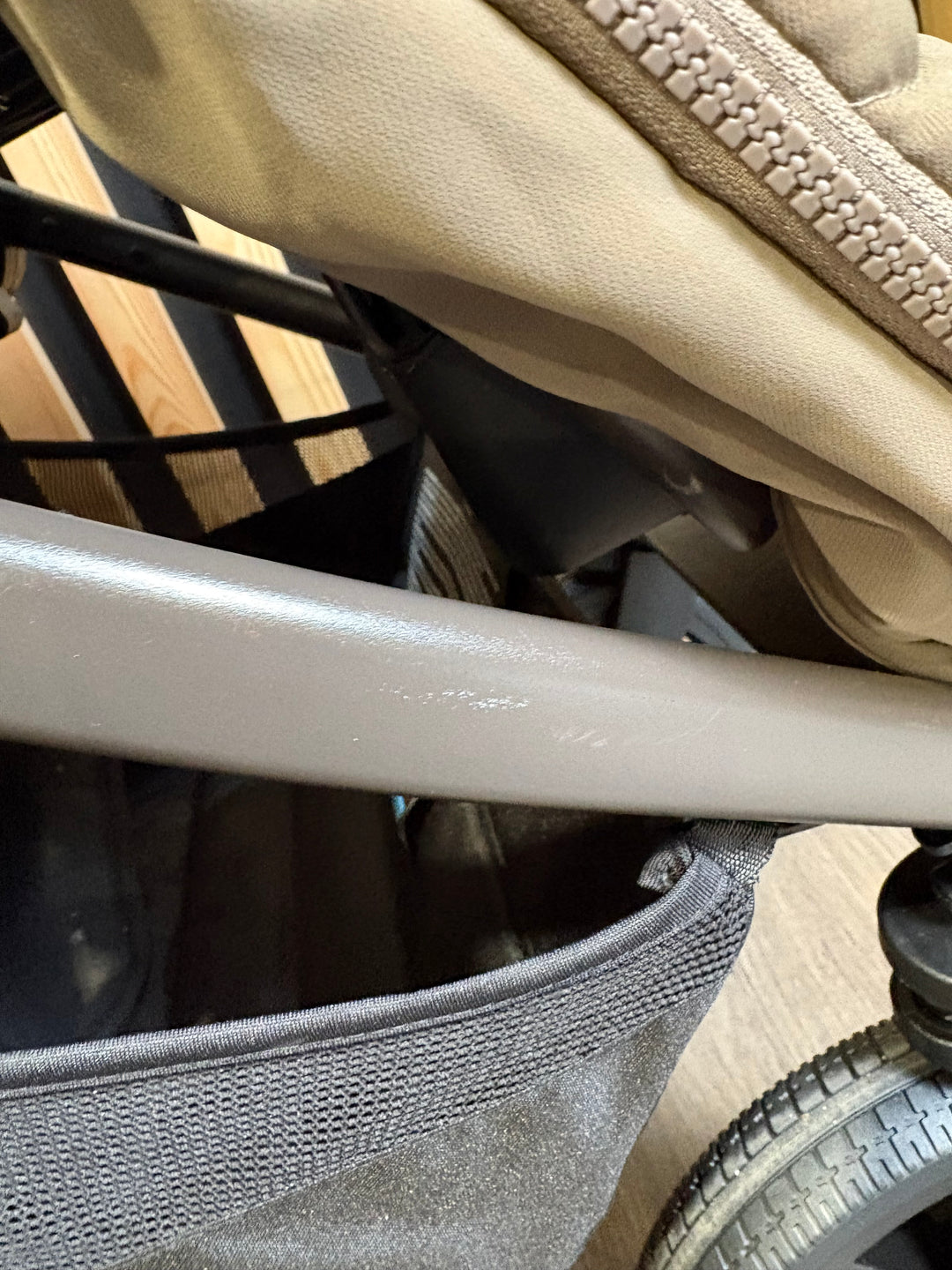 PRE LOVED Venicci Tinum Upline Pushchair - SE Powder