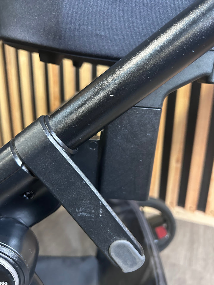 PRE LOVED Silver Cross Coast Double Pushchair - Flint