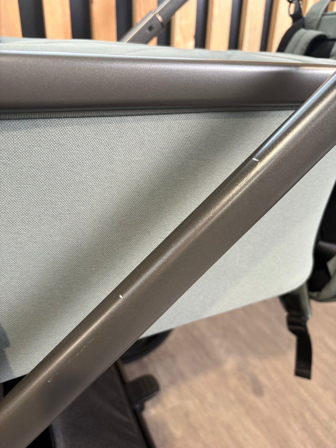 EX DISPLAY Venicci Upline2 3-in-1 Travel System - Aloe