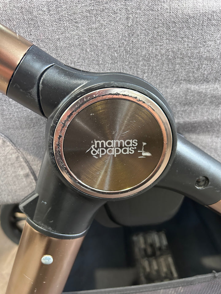 PRE LOVED Mamas & Papas Ocarro Travel System - Simply Lux