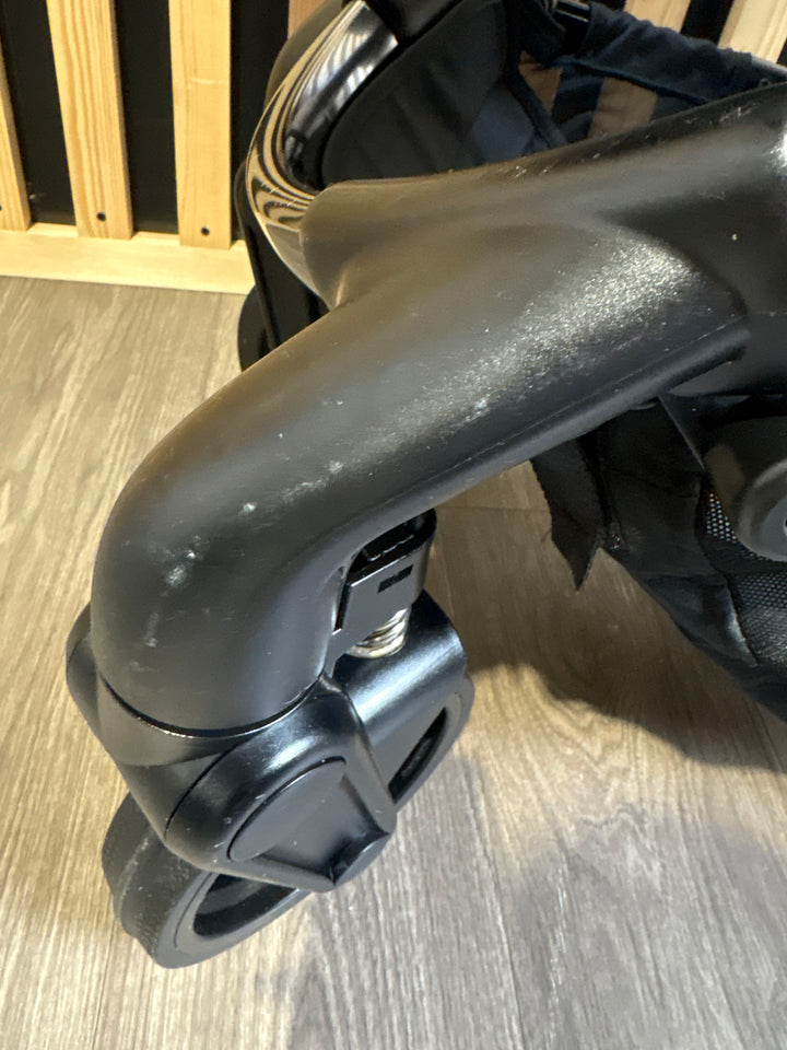 PRE LOVED iCandy Peach 7 Pram + Pushchair - Phantom/Truffle