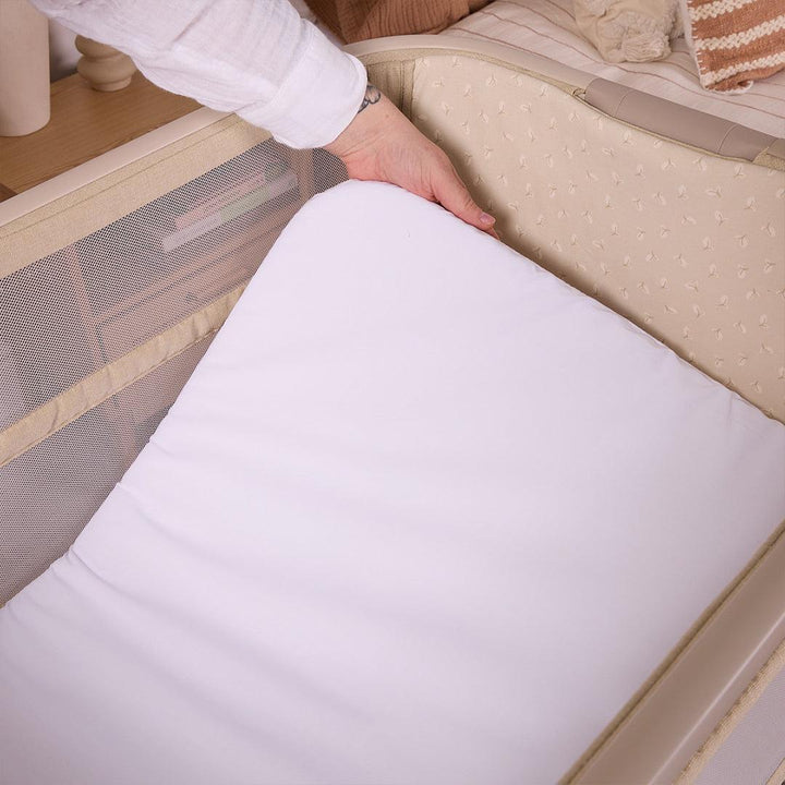 Tutti Bambini Cozee Zen Bedside Crib - Sand