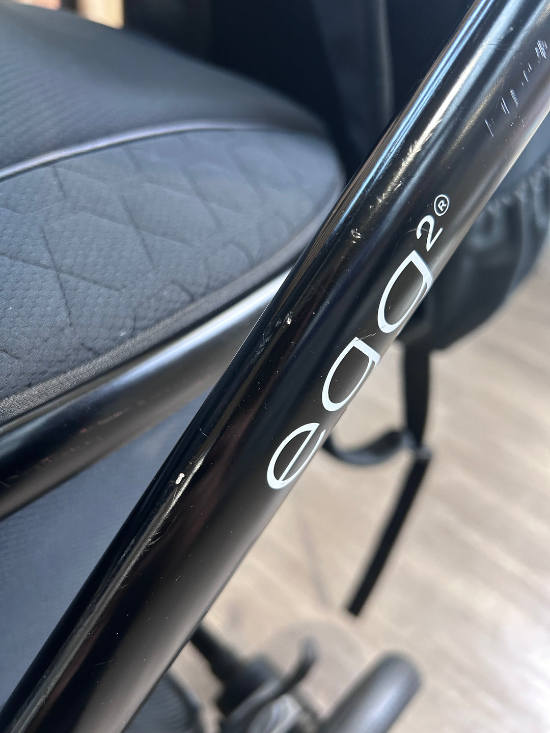 PRE LOVED egg2 Travel System - Just Black