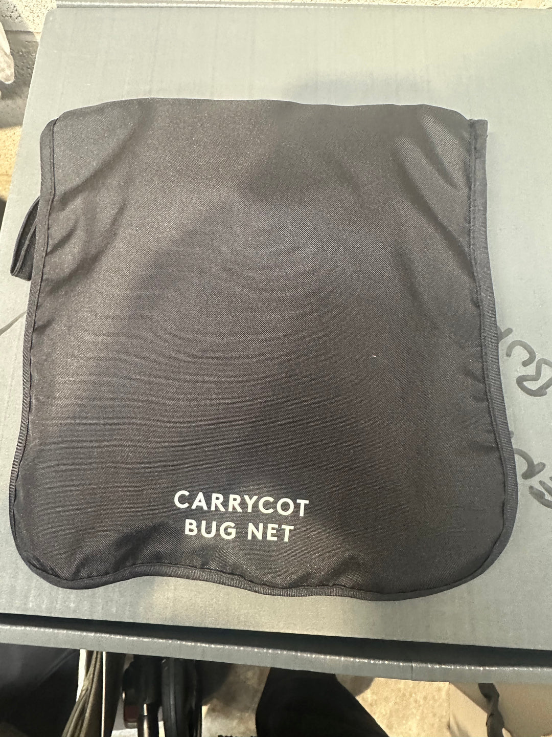 PRE LOVED Silver Cross Wave Carrycot Insect Net