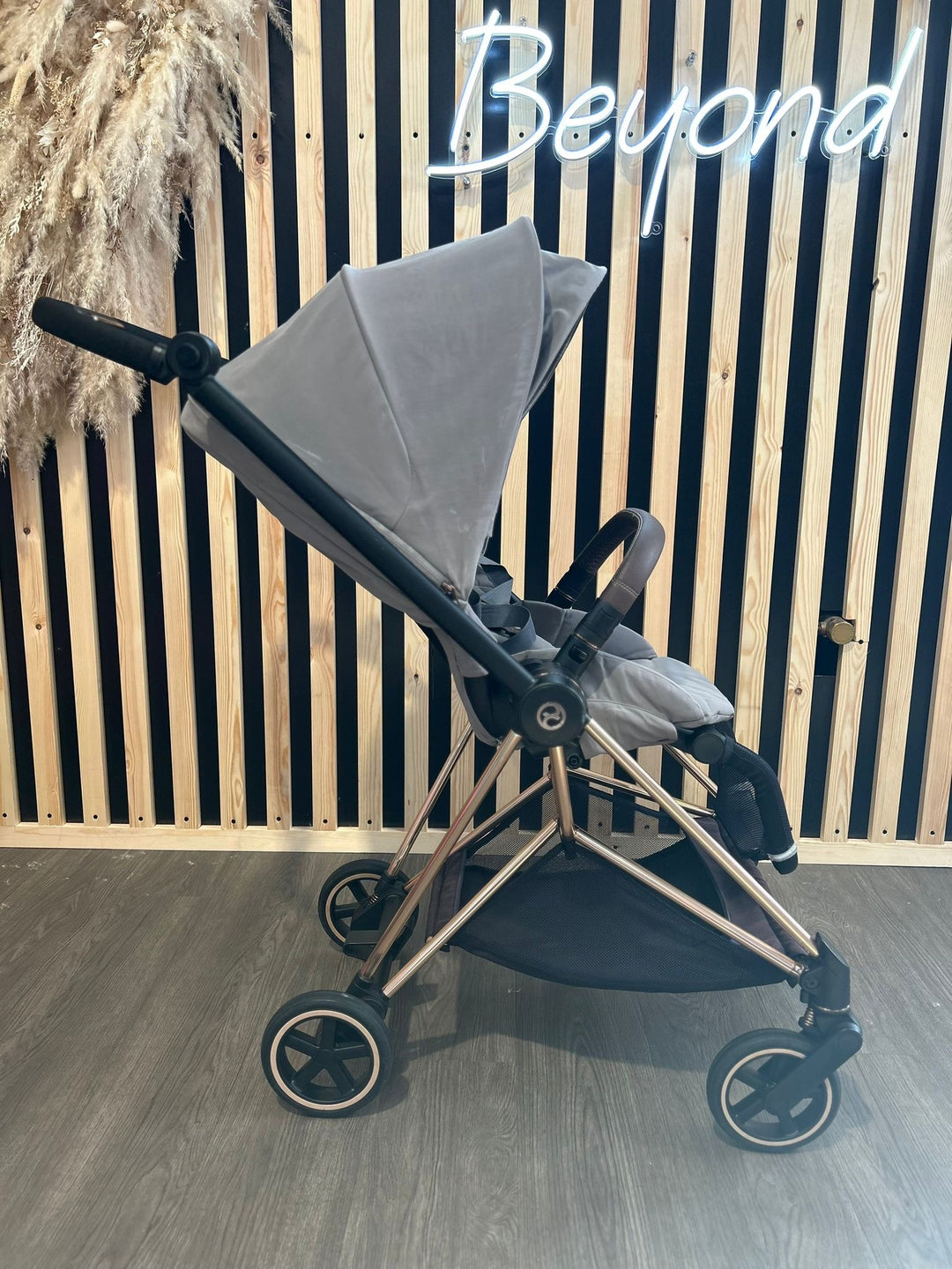 PRE LOVED CYBEX Mios Pushchair - Soho Grey