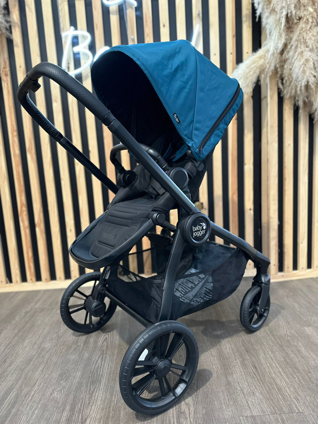 EX DISPLAY Baby Jogger City Sights Deep Teal Stroller Bundle