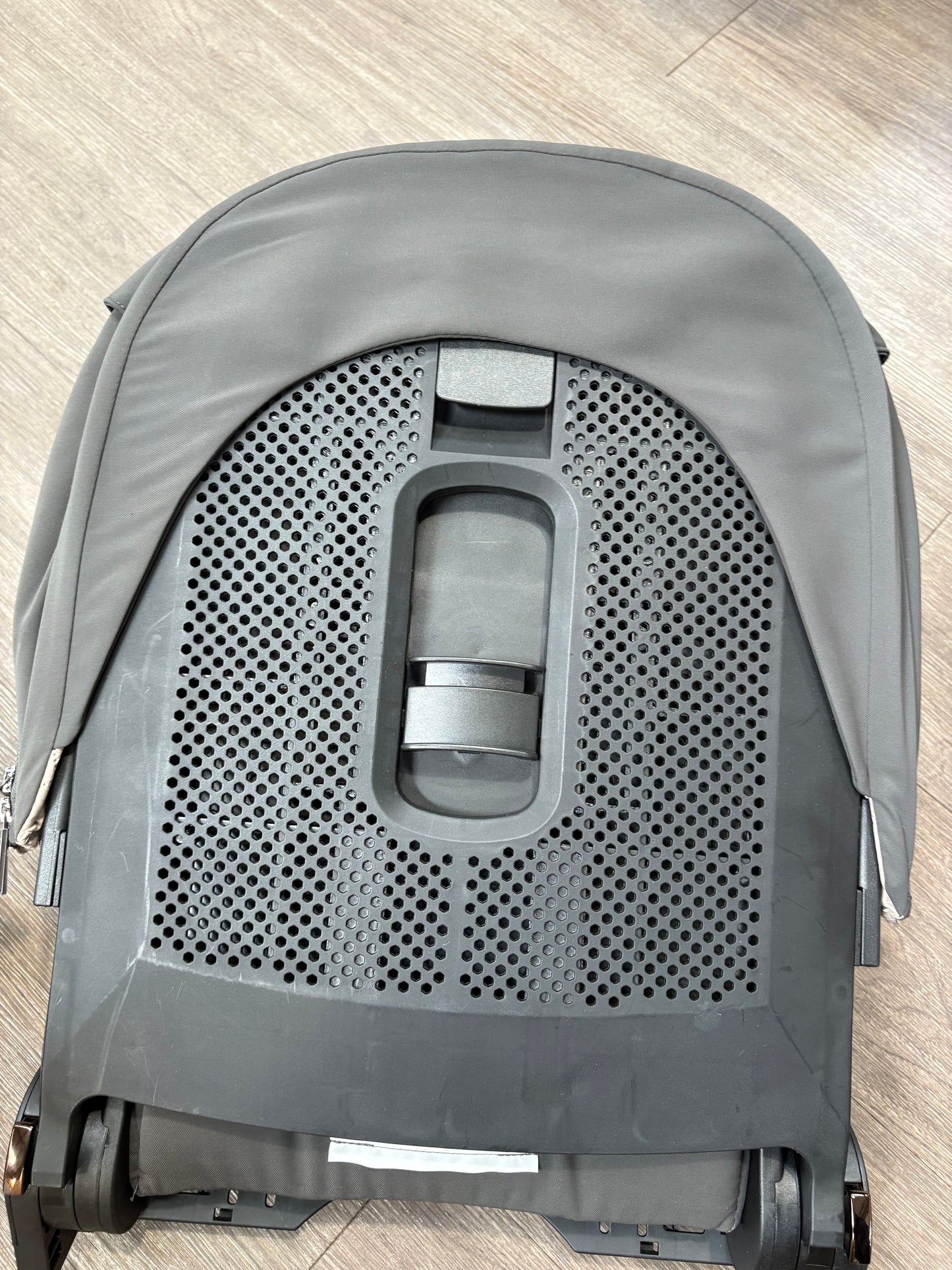 PRE LOVED Venicci Tinum Upline 2-in-1 Travel System - Lava SE
