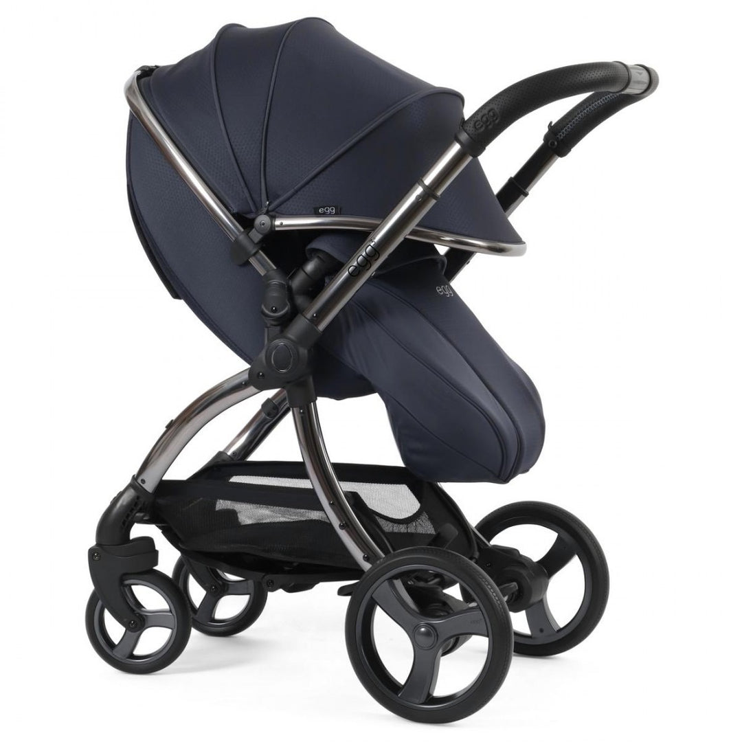 egg 3 Luxury Cloud T i-Size Travel System Bundle - Celestial + FREE OVERNIGHT BAG WORTH £125!