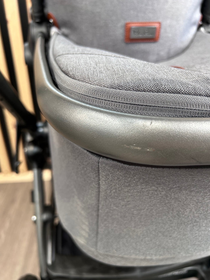 PRE LOVED Silver Cross Wave Pram + Pushchair - Zinc