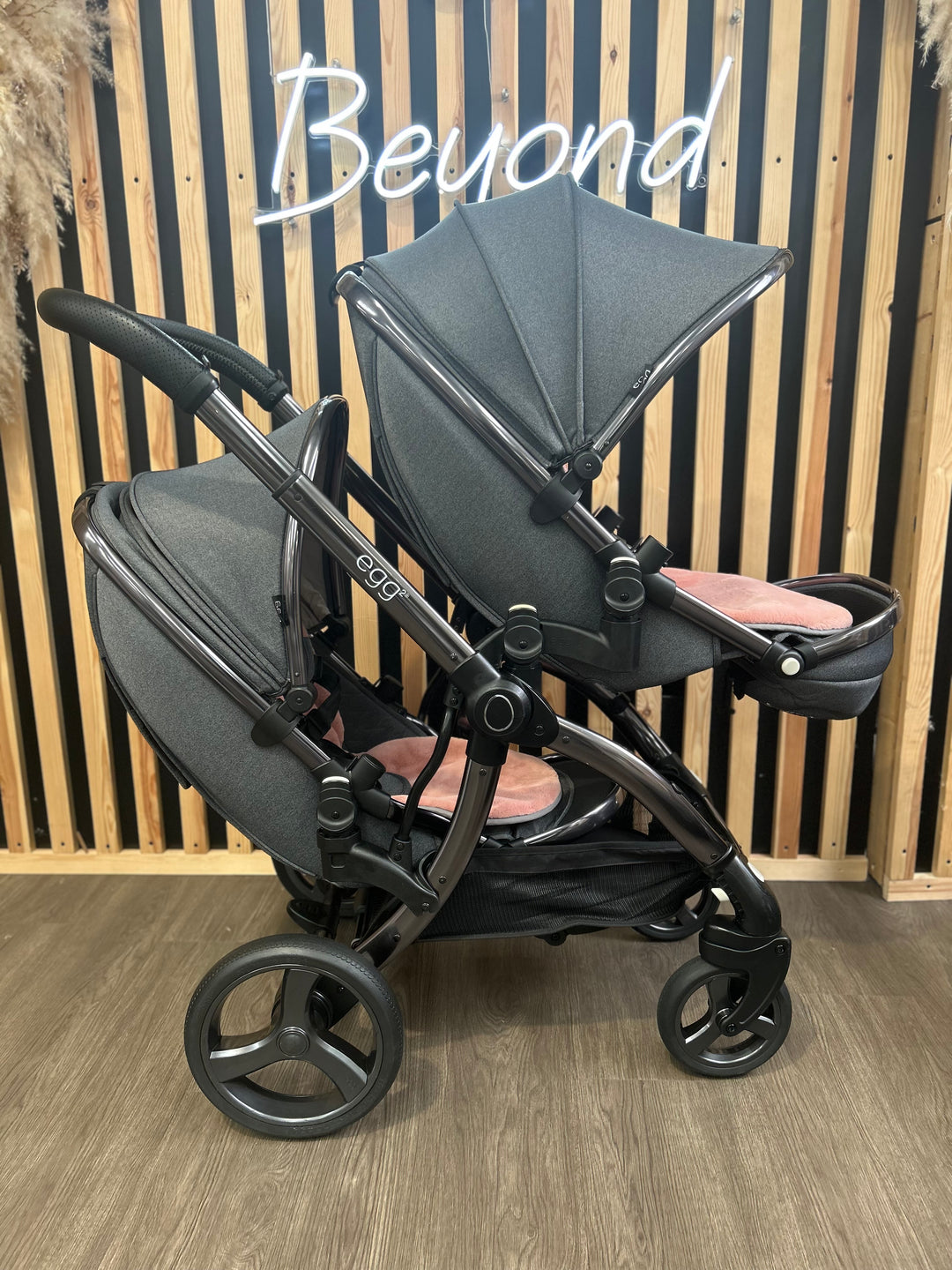 PRE LOVED egg2 Twin Tandem - Quartz