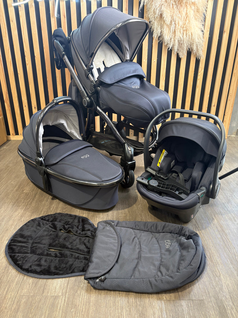 PRE LOVED egg3 Travel System - Celestial
