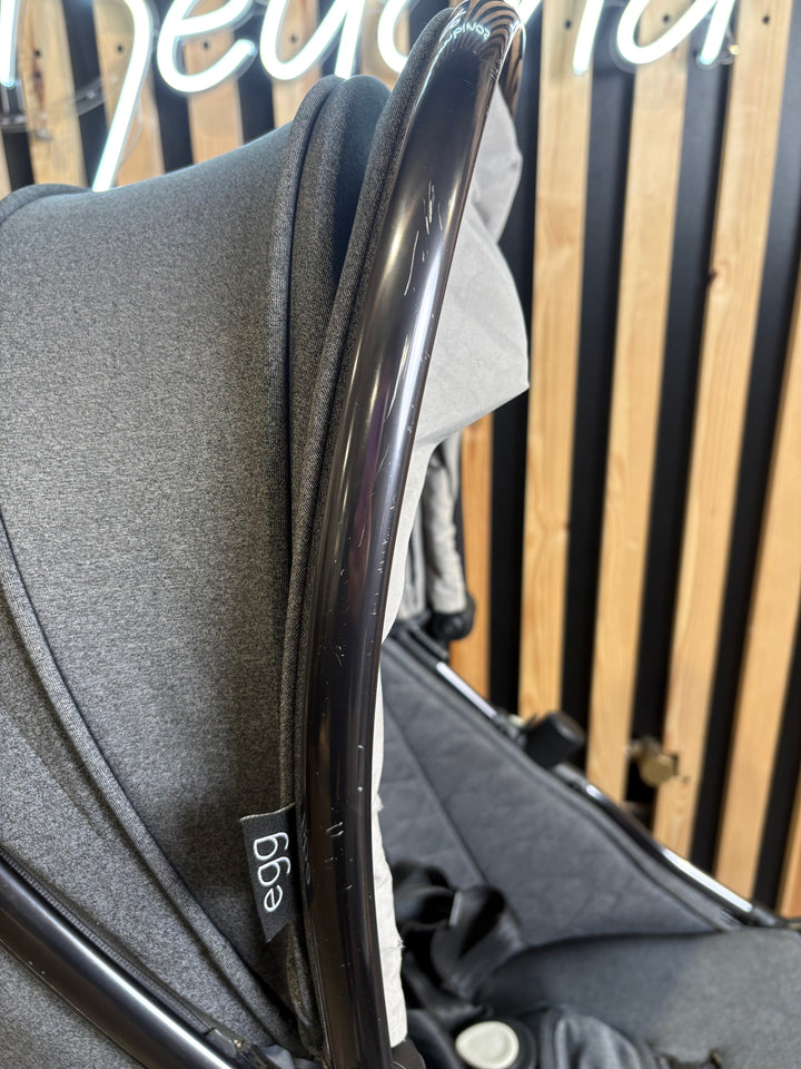 PRE LOVED egg2 Double Travel System - Quartz