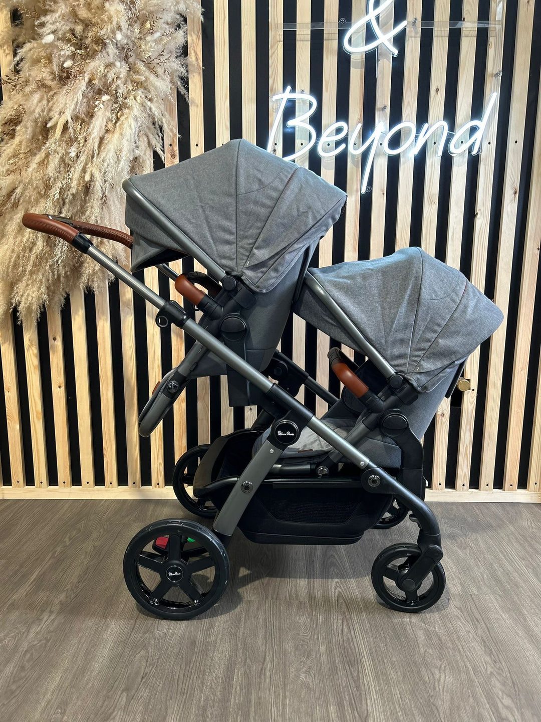 PRE LOVED Silver Cross Wave 3 Double Pushchair - Lunar