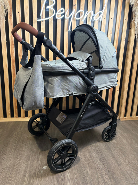EX DISPLAY Kinderkraft Esme Pram + Pushchair + Brand New Mink Pro Car Seat - Moonlight Grey