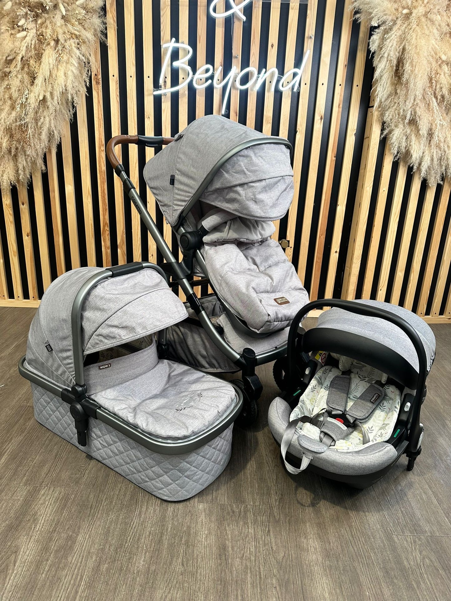 PRE LOVED Cosatto Wow 3 Travel System - Bobtail