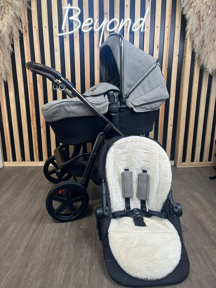 PRE LOVED Silver Cross Pioneer Special Edition Pram + Pushchair - Expedition