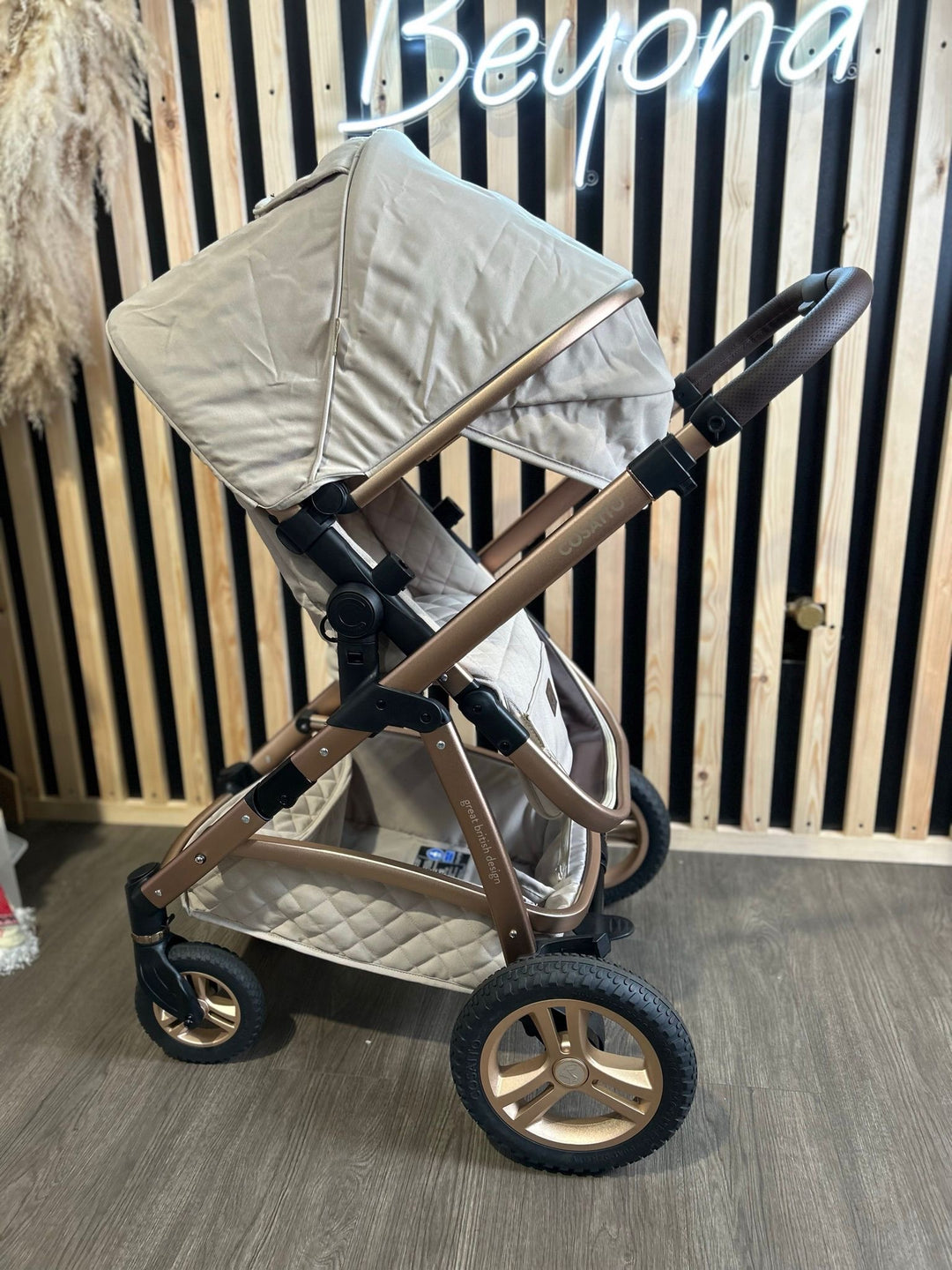 EX DISPLAY Cosatto Wow 2 Pram and Pushchair - Whisper