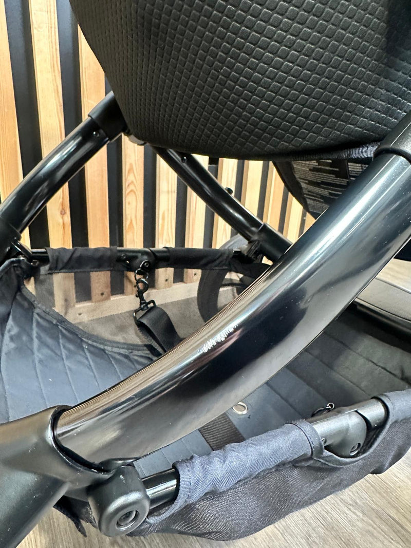 PRE LOVED iCandy Peach 7 Travel System - Cerium