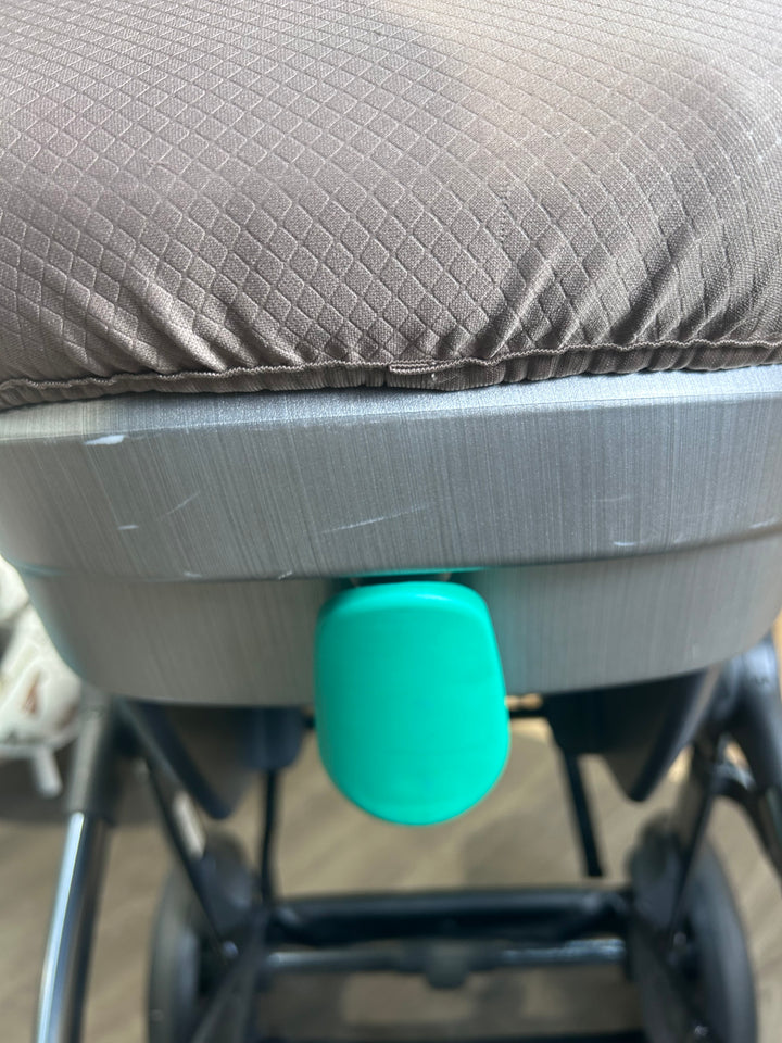 PRE LOVED Babystyle Oyster3 Travel System - Butterscotch