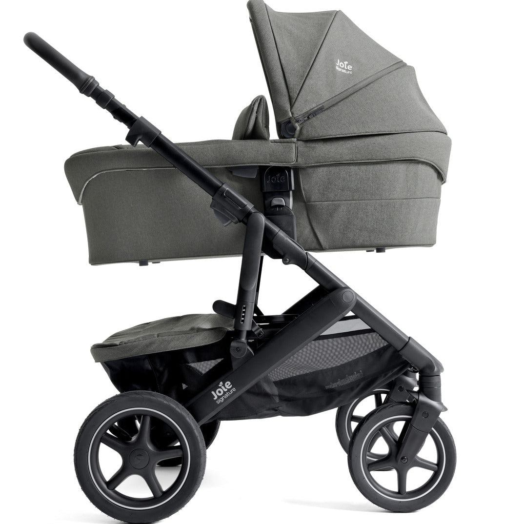 Joie Finiti Travel System Inc Sprint i-Size Car Seat Click and Go Bundle - Evergreen