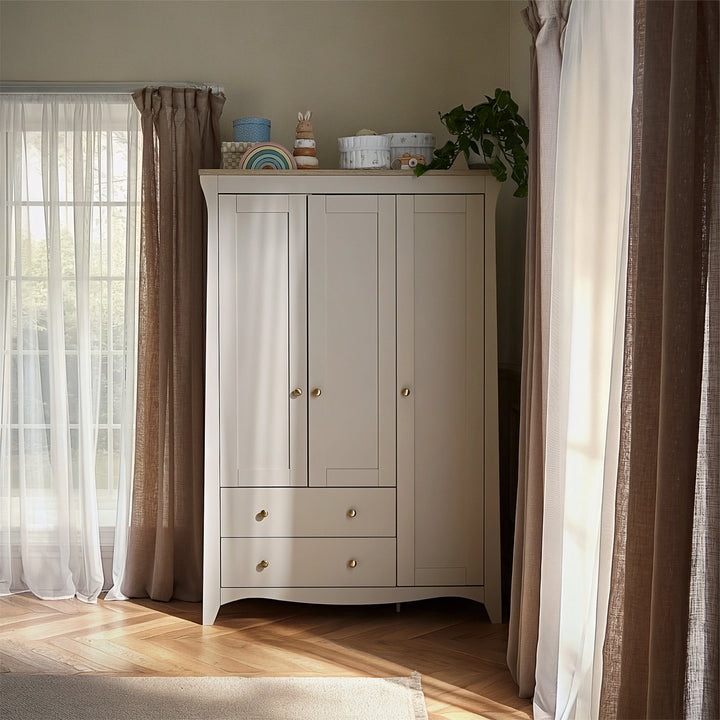 CuddleCo Clara 3 Door Triple Wardrobe - Cashmere & Ash