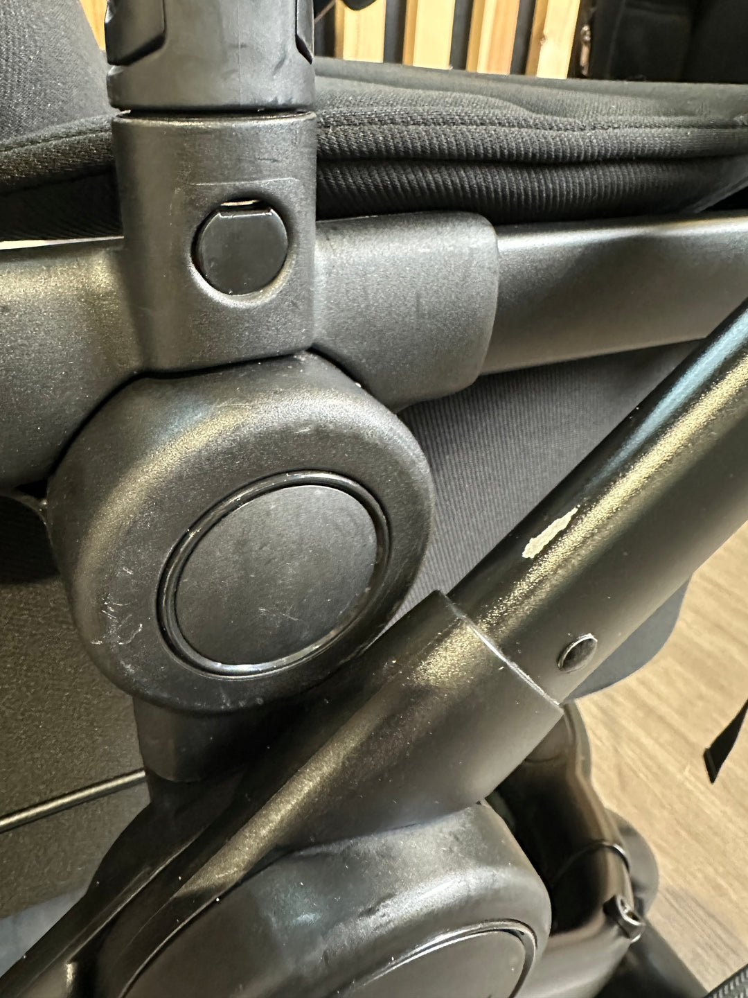 PRE LOVED iCandy Peach 7 Travel System - Jet/Black