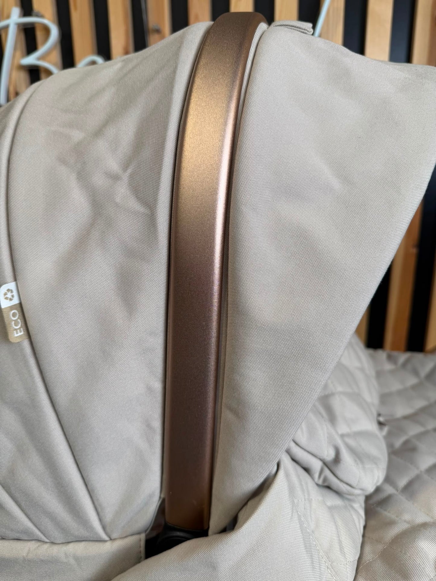 PRE LOVED Cosatto Wow Continental 3-in-1 Travel System - Whisper