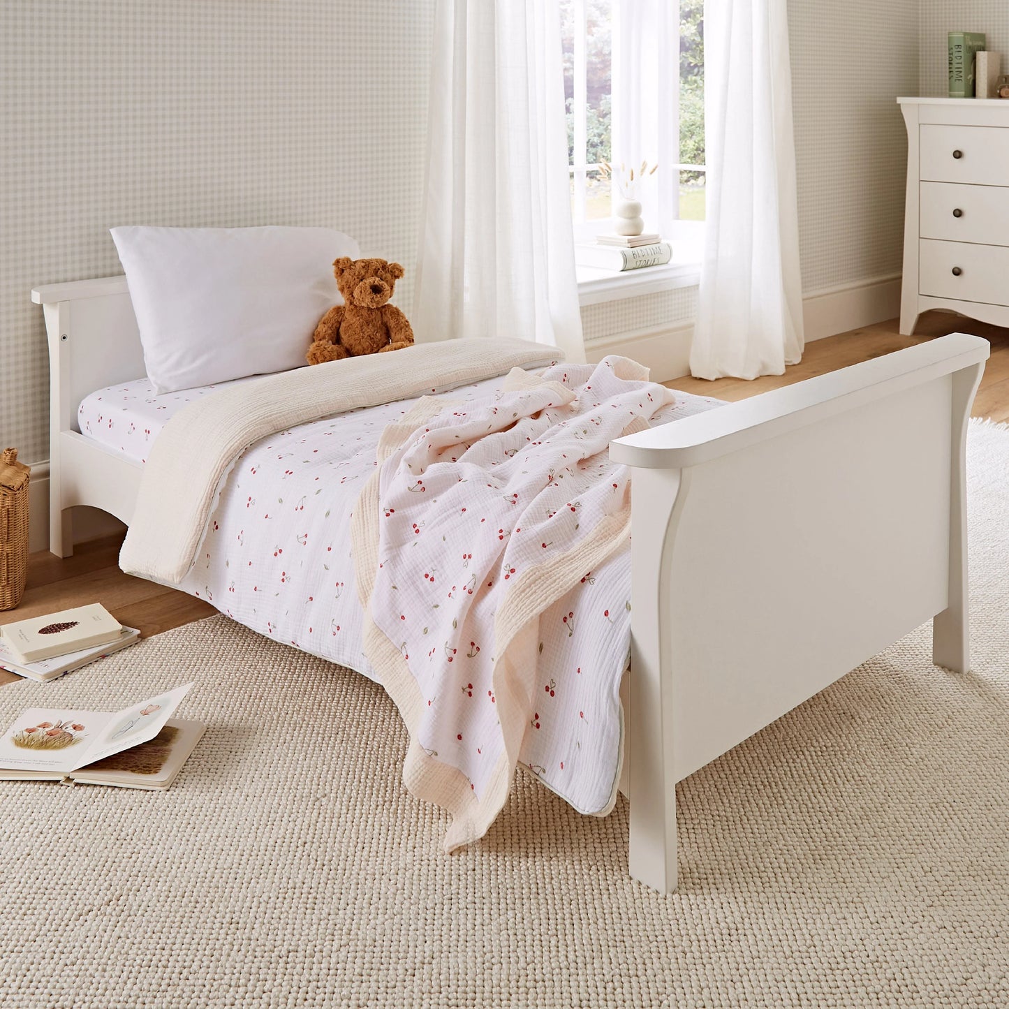 CuddleCo 4 Piece Cot Bed Bedding Set - Ditsy Cherry