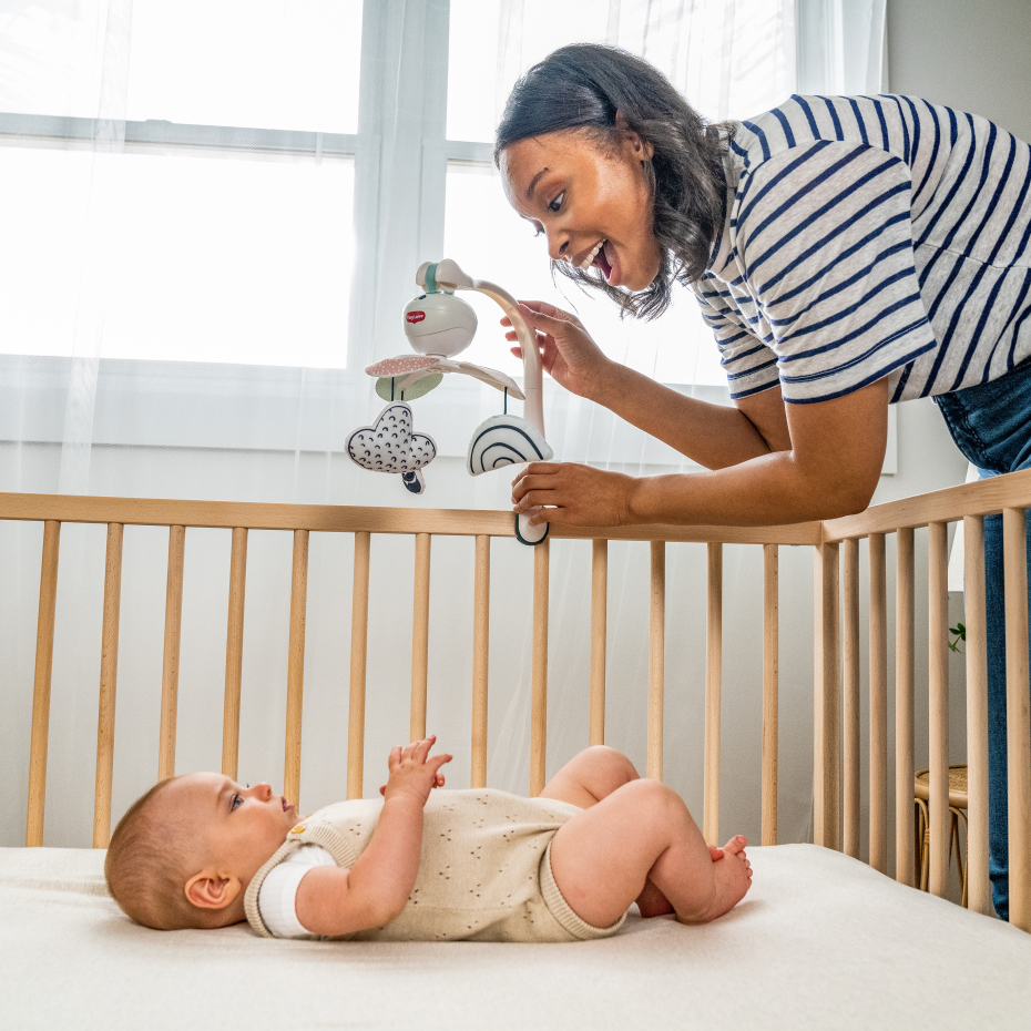 Tiny Love Black & White Decor Take Along Mobile