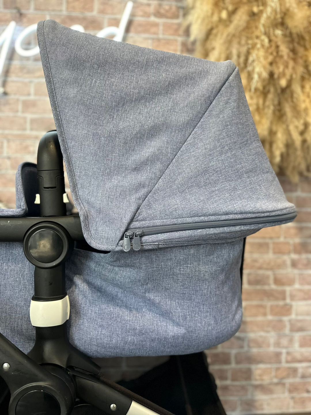 PRE LOVED Bugaboo Fox - Blue Melange