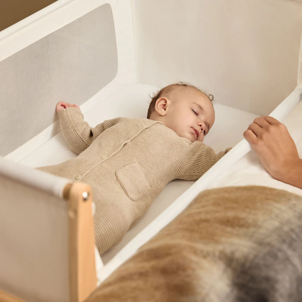 SnuzPod5 Bedside Crib - Natural