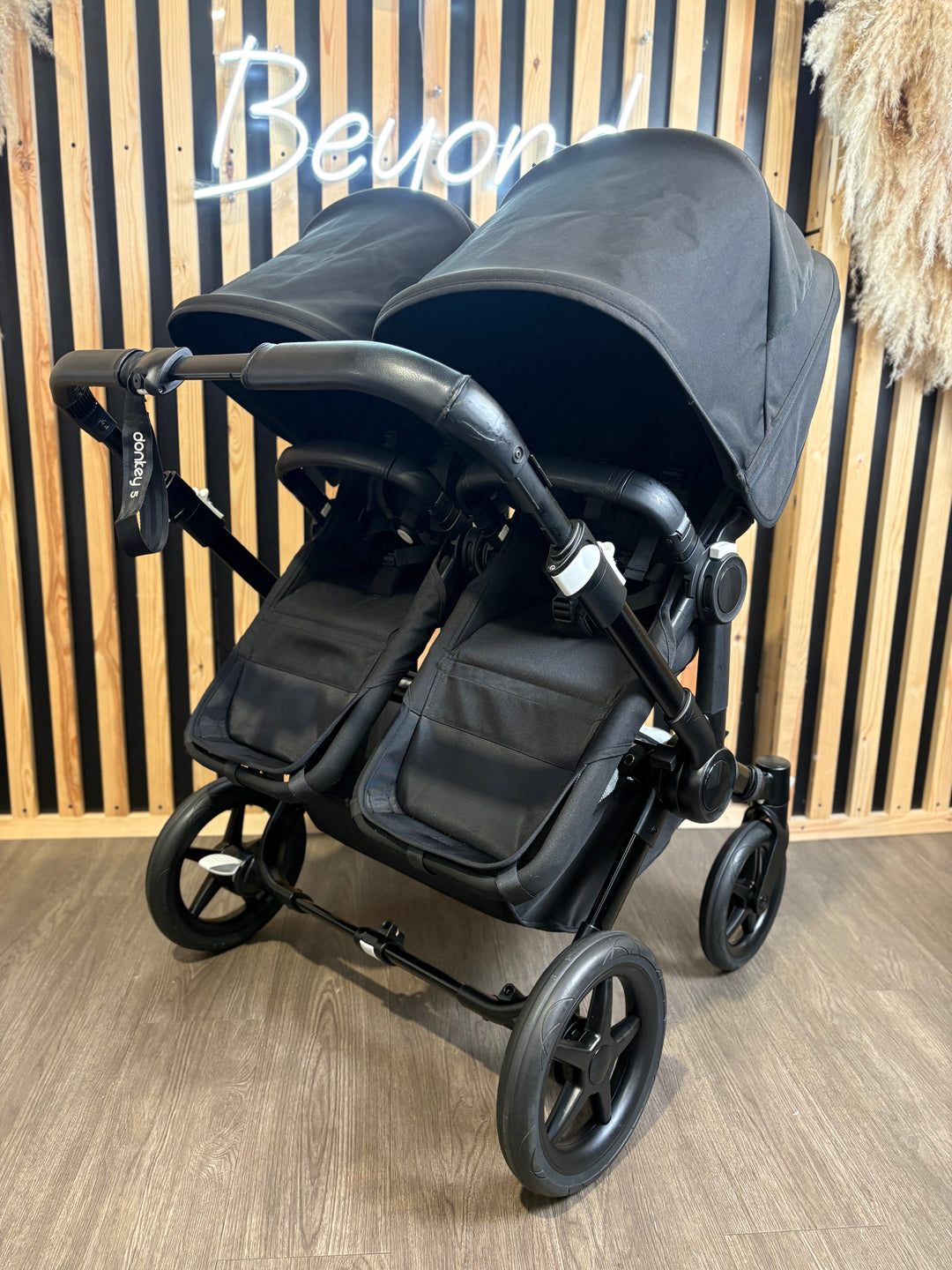 PRE LOVED Bugaboo Donkey5 Twin Bundle - Midnight Black