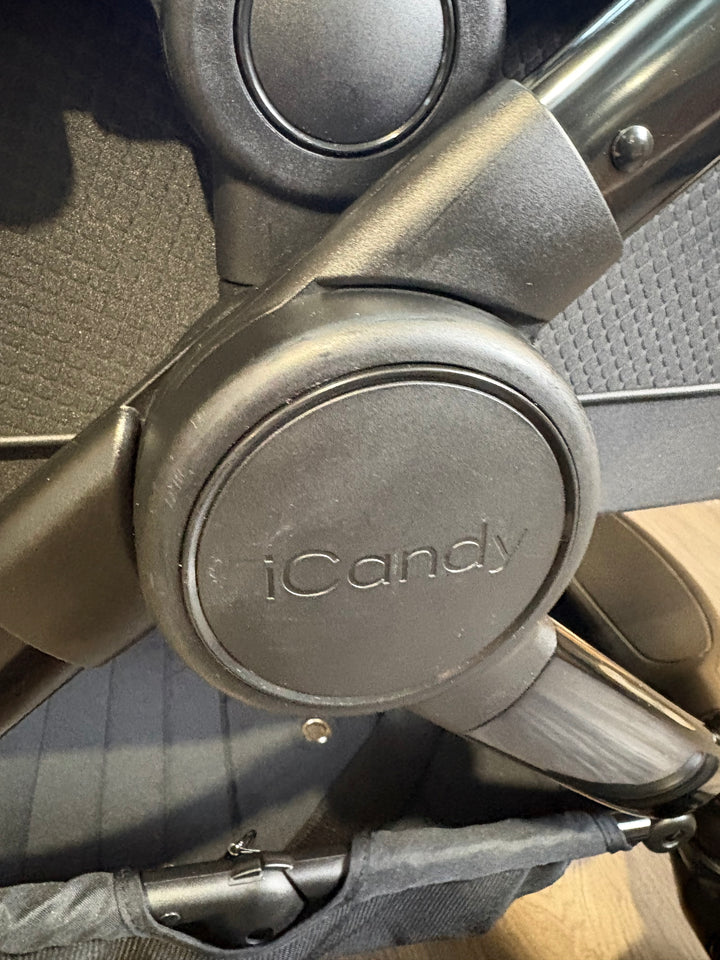 PRE LOVED iCandy Peach 7 Travel System - Cerium