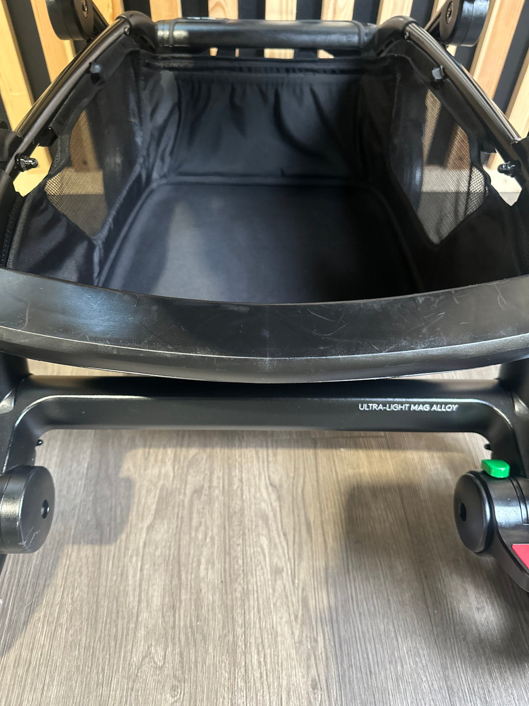 PRE LOVED Silver Cross Wave Pram + Pushchair - Onyx