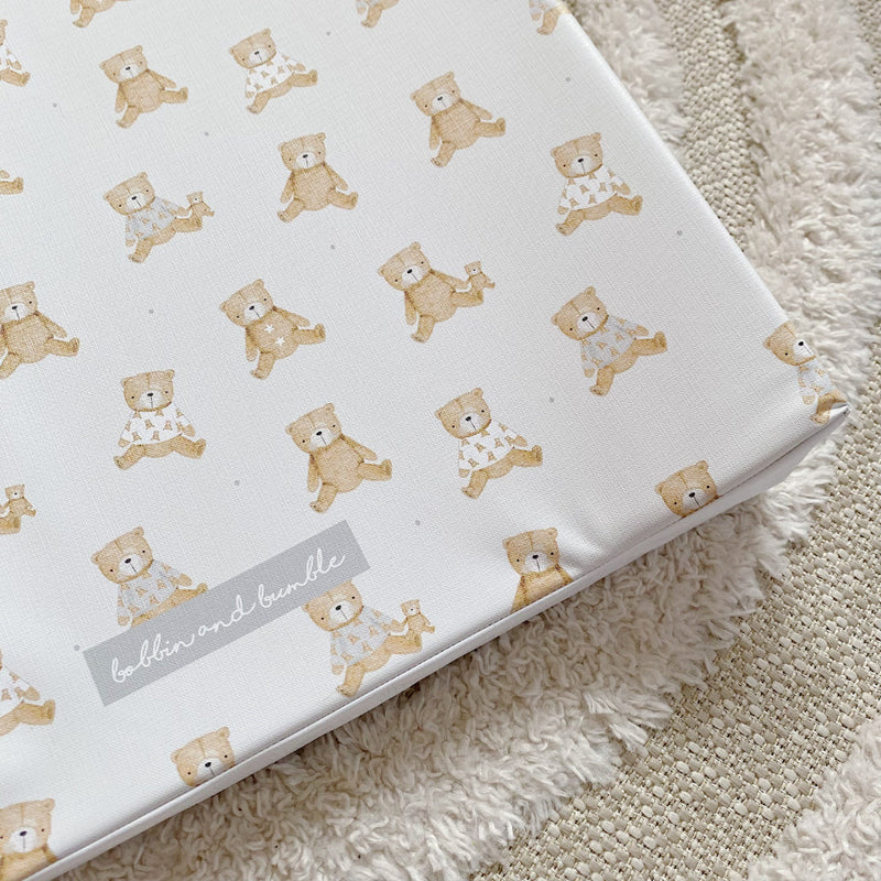Bobbin & Bumble Anti-Roll Wedge Baby Changing Mat - Teddy Bears
