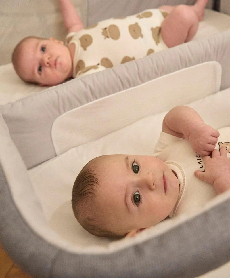 Chicco Next2Me Twins Bedside Crib - Magnet Grey