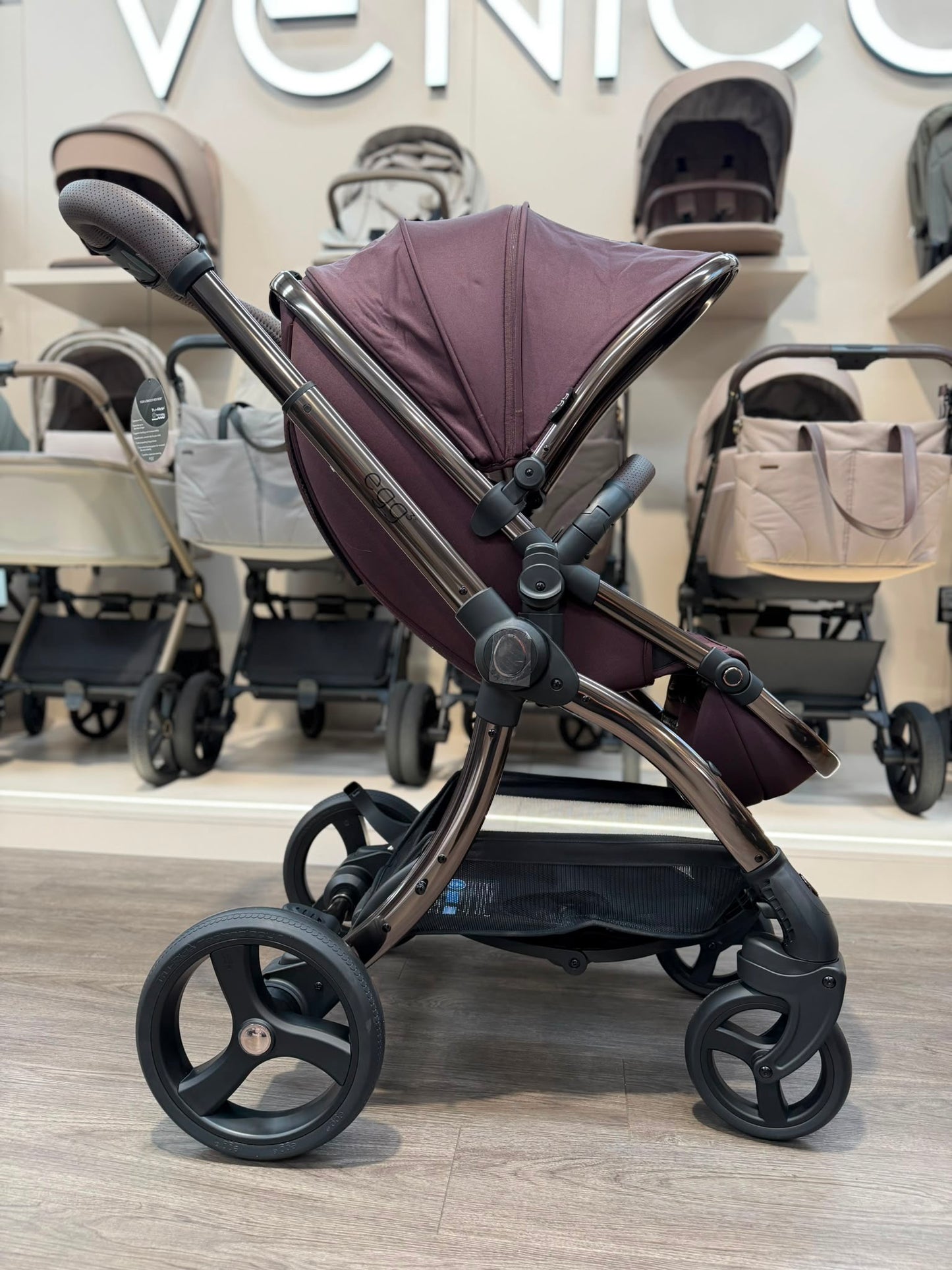 OPEN BOX egg3 3in1 Travel System Bundle Inc Isofix Base - Mulberry
