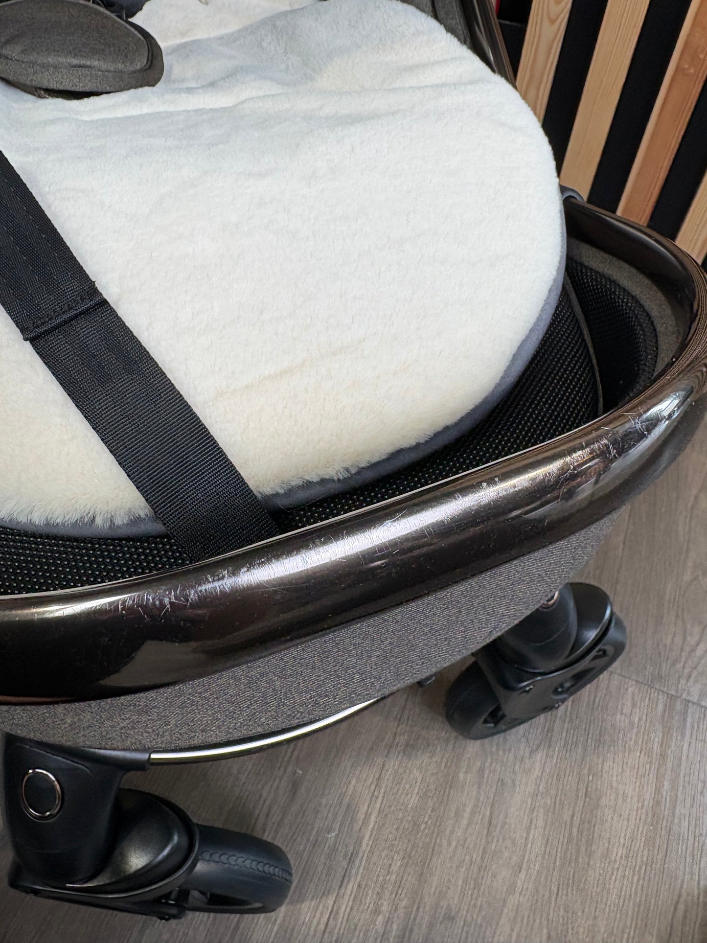 PRE LOVED egg3 Travel System - Hunter Green