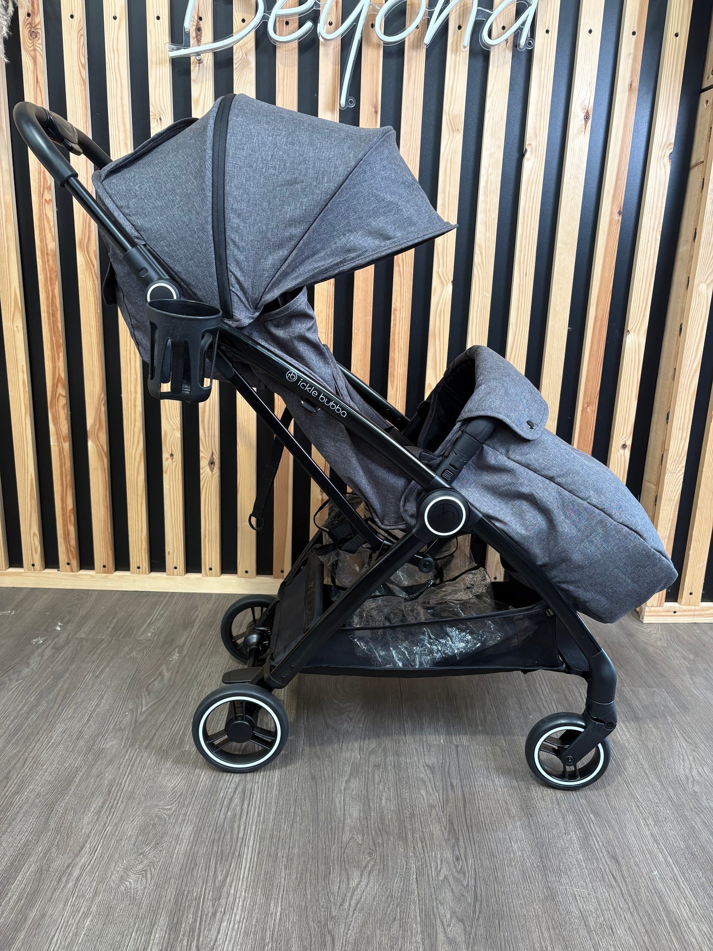 PRE LOVED Ickle Bubba Aries Max Stroller - Graphite Grey
