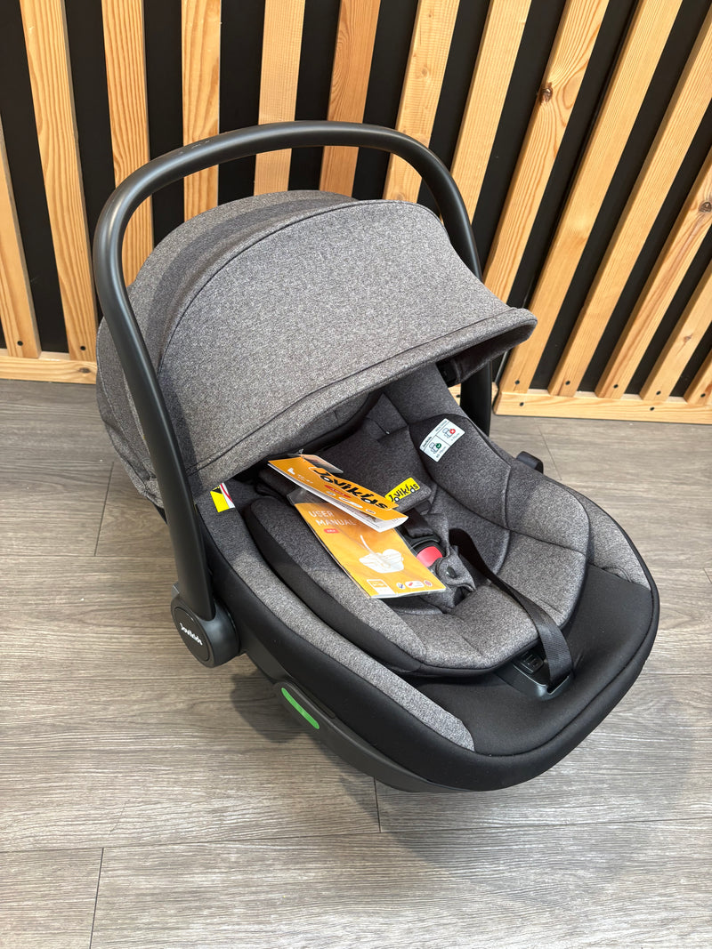 EX DISPLAY JoviKids Aria R129 Infant Carrier Car Seat - Grey