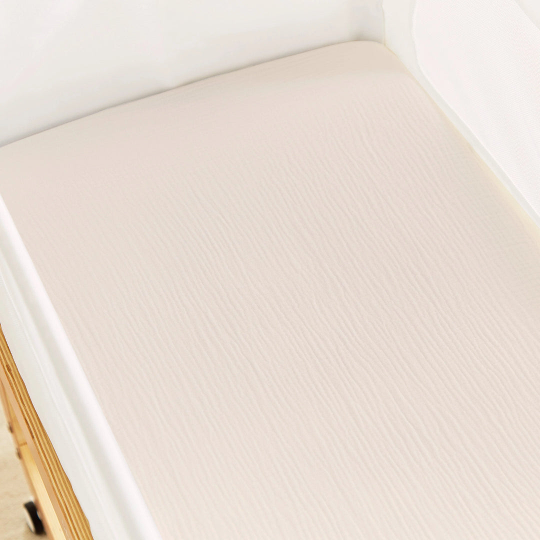 CuddleCo 2 Pack Universal Crib/Co-Sleeper Sheets - Ditsy Cherry