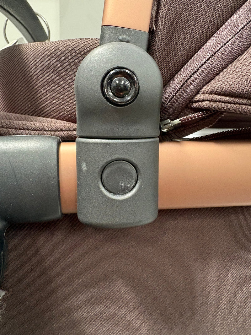 EX DISPLAY iCandy Peach 8 Pushchair + Carrycot - Pecan