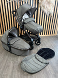 PRE LOVED egg3 Travel System - Hunter Green