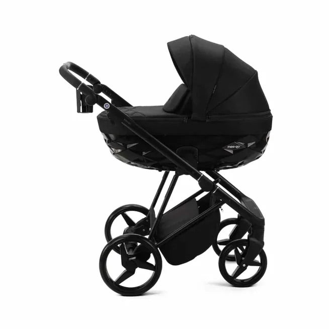 Mee-go Milano Quantum Special Edition 2in1 Travel System - Carbon Black