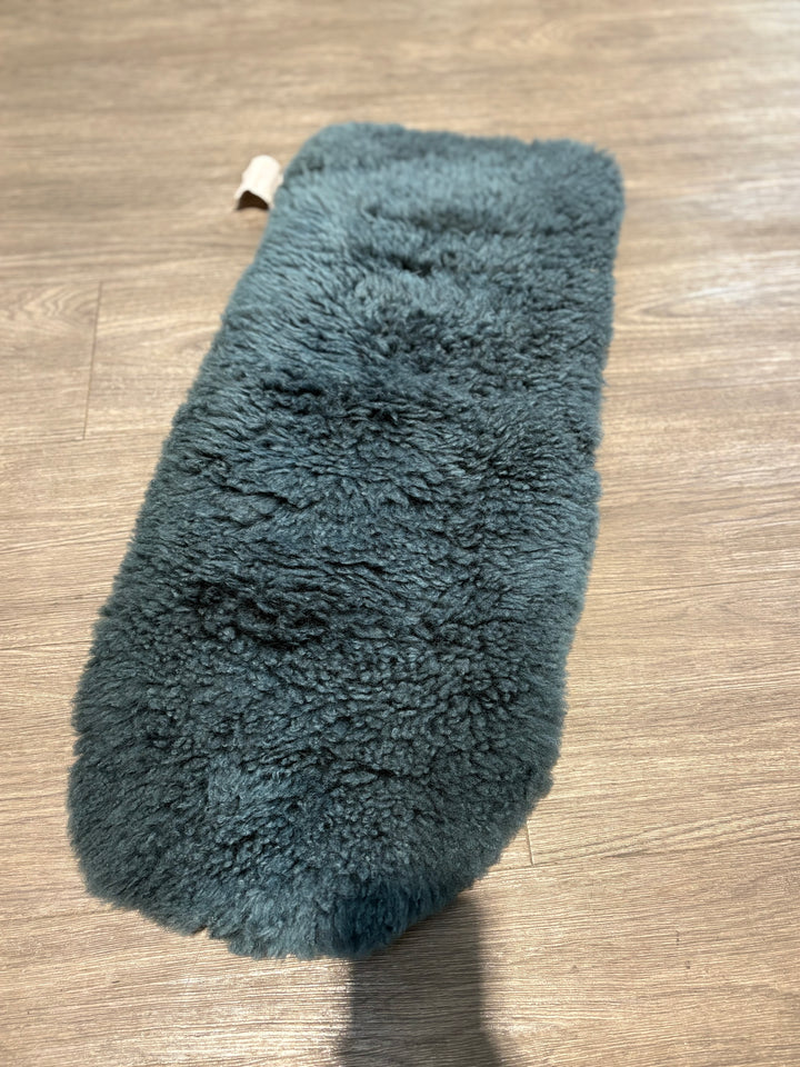 PRE LOVED Universal Fur Seat Liner - Teal