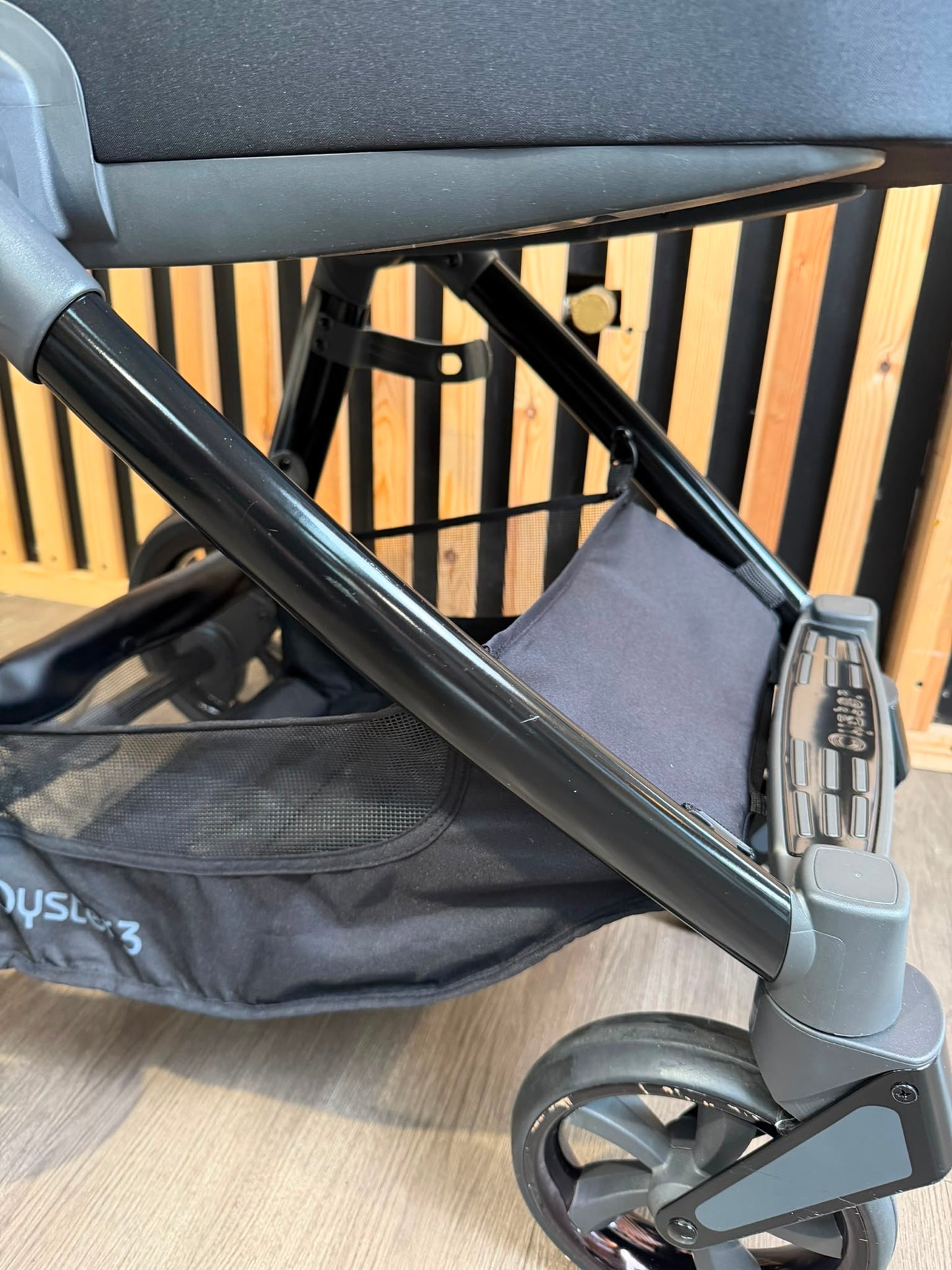 PRE LOVED Babystyle Oyster3 Travel System - Pixel