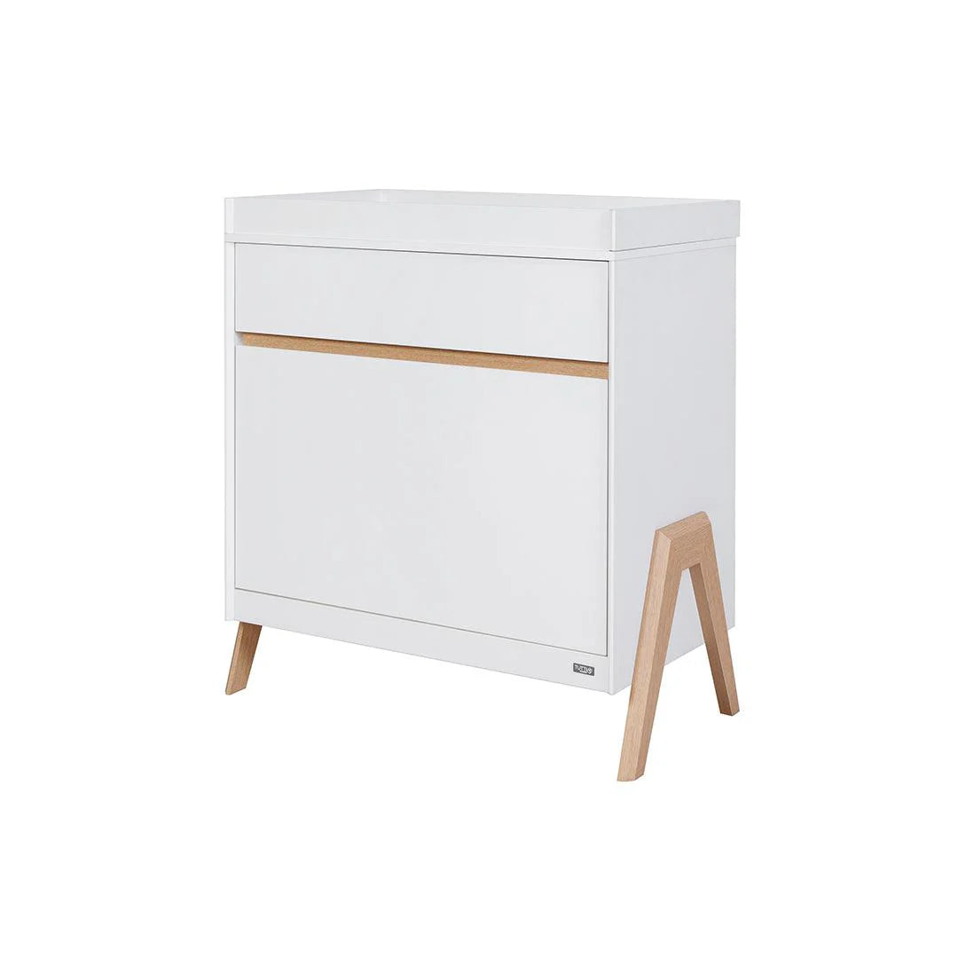 Tutti Bambini Fuori Chest Changer - White/Light Oak